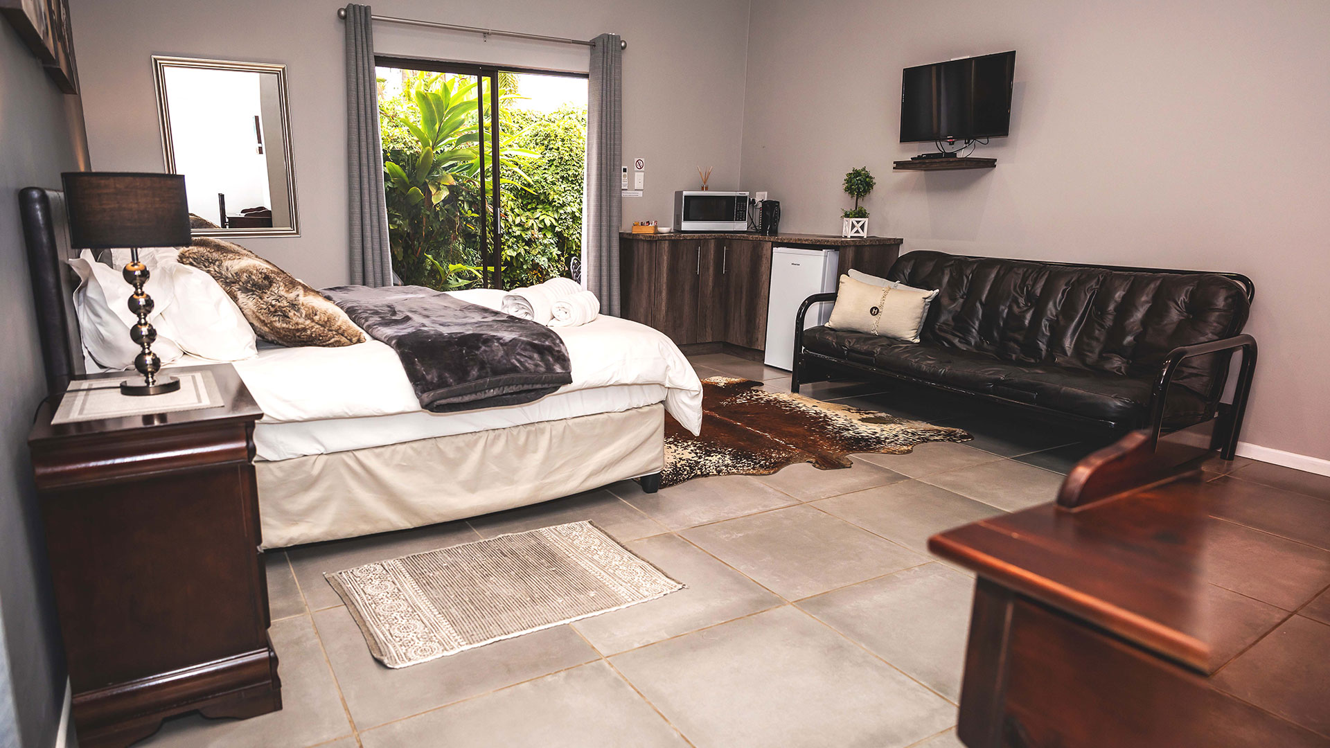 Accommodation in Upington - Be My Guest